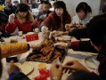 吃瓜最新事件爆料售楼部,吃瓜群众曝光最新地产事件！”