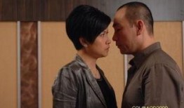 珠光宝气在线观看全集,揭秘豪门恩怨，演绎璀璨人生